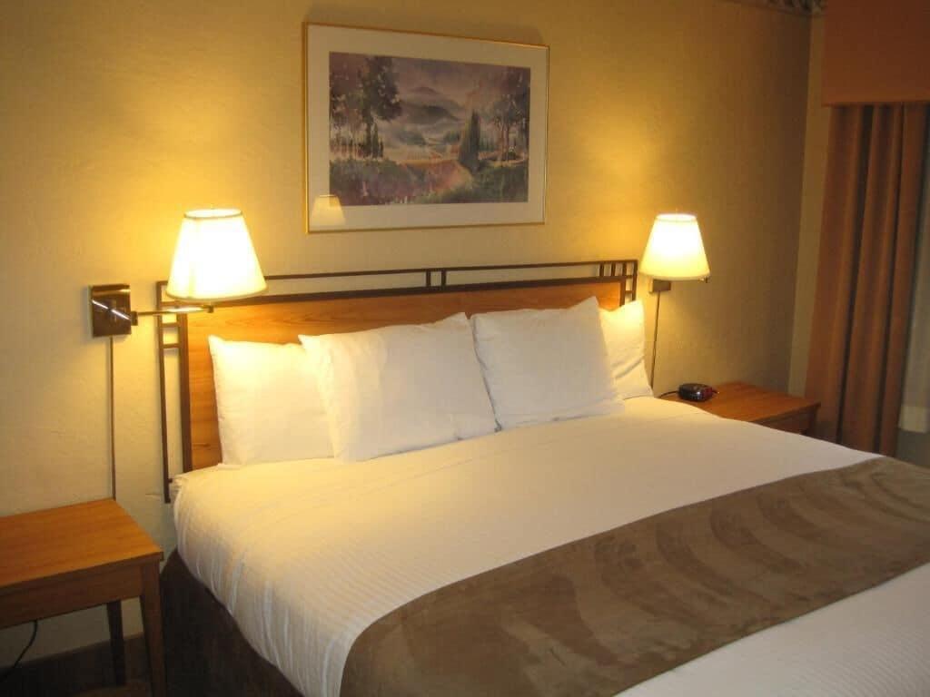ทราเวลลอดจ์ ซีแอตเทิล บาย เดอะ สเปซ นีดเดิล Hotel ภายนอก รูปภาพ