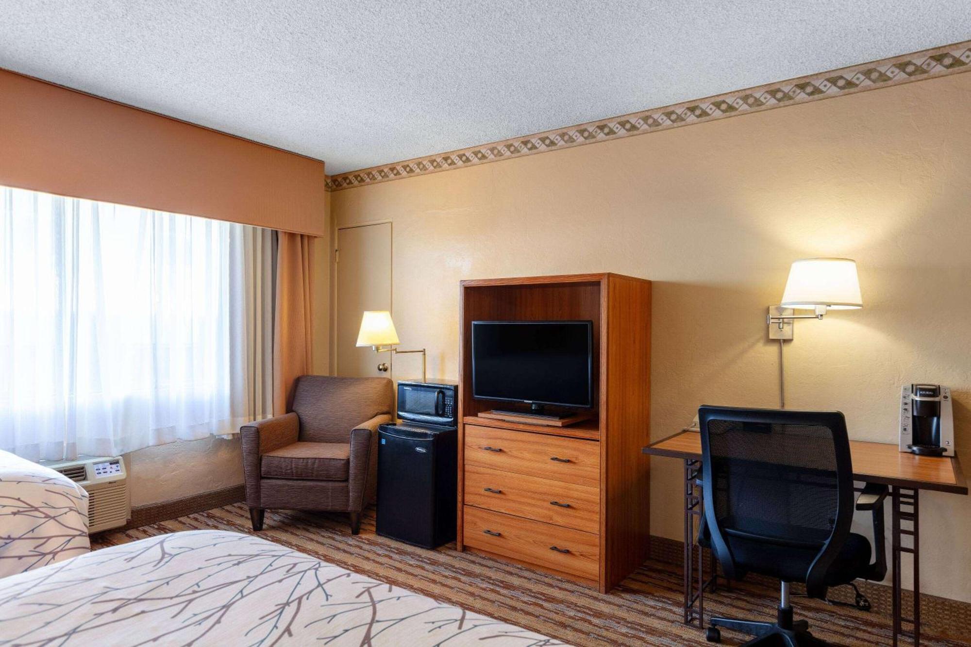 ทราเวลลอดจ์ ซีแอตเทิล บาย เดอะ สเปซ นีดเดิล Hotel ภายนอก รูปภาพ